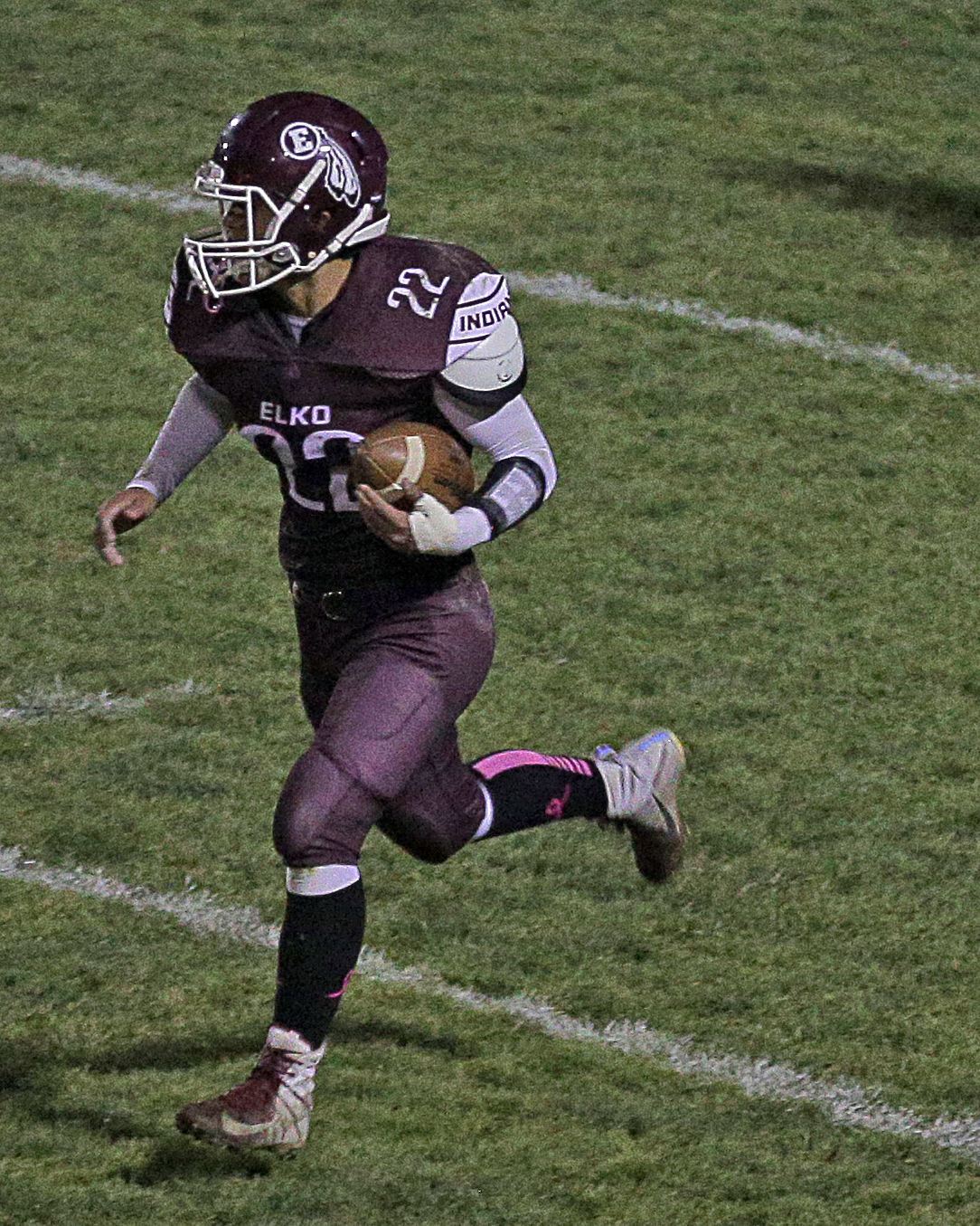 Truckee at Elko Football 24.jpg